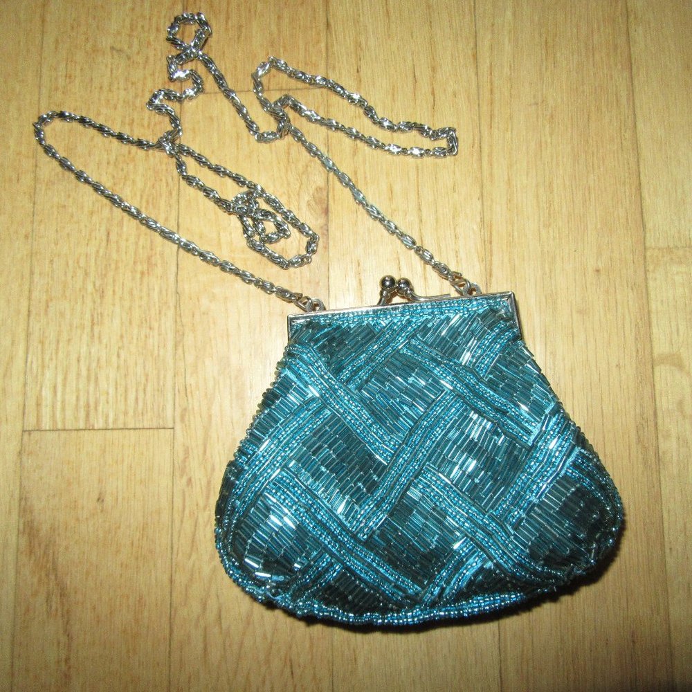CACHE WOMENS BEADED BAG/HANDBAG/BEADS/BLUE/SMALL!